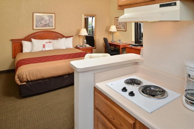 Express Inn & Suites Decatur Exteriér fotografie